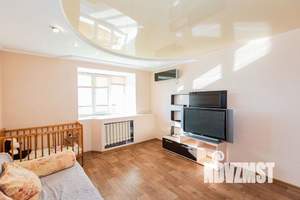 1-к квартира, посуточно, 50м2, 1/1 этаж