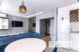 2-к квартира, посуточно, 68м2, 8/12 этаж