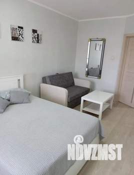 1-к квартира, посуточно, 38м2, 4/12 этаж