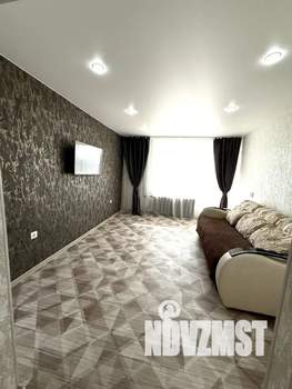 2-к квартира, посуточно, 47м2, 3/9 этаж