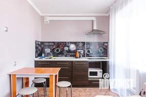 1-к квартира, посуточно, 40м2, 9/10 этаж