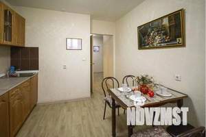 1-к квартира, посуточно, 38м2, 9/10 этаж