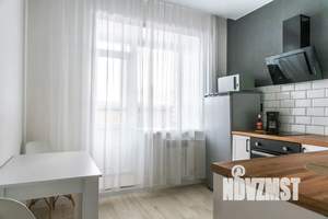 1-к квартира, посуточно, 40м2, 8/12 этаж