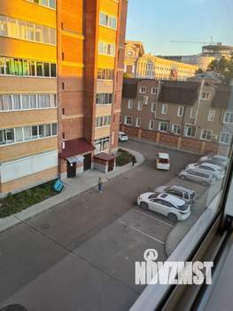 Студия квартира, посуточно, 35м2, 2/10 этаж