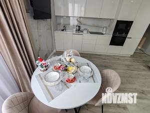 1-к квартира, посуточно, 45м2, 13/18 этаж