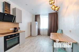 1-к квартира, посуточно, 39м2, 3/16 этаж