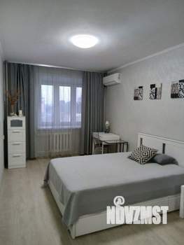 1-к квартира, посуточно, 39м2, 4/14 этаж