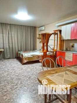 Студия квартира, посуточно, 30м2, 3/15 этаж