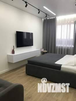 1-к квартира, посуточно, 40м2, 10/12 этаж