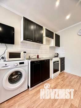 1-к квартира, посуточно, 42м2, 1/1 этаж