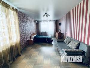 1-к квартира, посуточно, 40м2, 3/12 этаж