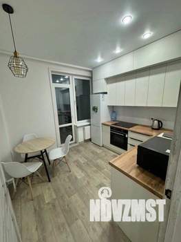 1-к квартира, посуточно, 56м2, 1/1 этаж