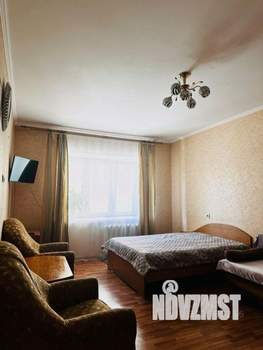 1-к квартира, посуточно, 53м2, 1/1 этаж