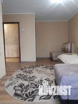 1-к квартира, посуточно, 38м2, 4/5 этаж