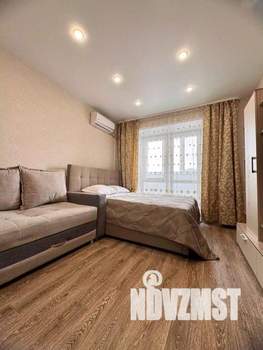 1-к квартира, посуточно, 40м2, 1/1 этаж