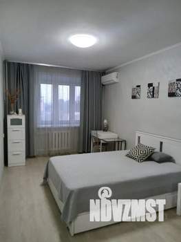 1-к квартира, посуточно, 38м2, 4/12 этаж