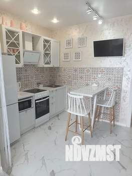 1-к квартира, посуточно, 40м2, 10/12 этаж