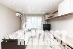 1-к квартира, посуточно, 38м2, 3/5 этаж