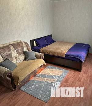 1-к квартира, посуточно, 38м2, 4/10 этаж