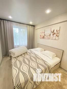 2-к квартира, посуточно, 42м2, 5/5 этаж
