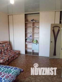 1-к квартира, посуточно, 40м2, 2/10 этаж