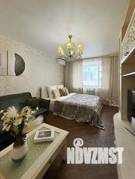 1-к квартира, посуточно, 42м2, 1/1 этаж