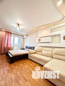 1-к квартира, посуточно, 38м2, 1/1 этаж