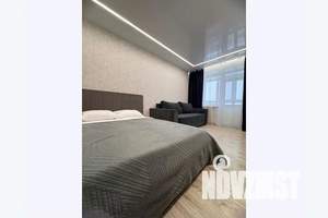 1-к квартира, посуточно, 42м2, 7/10 этаж