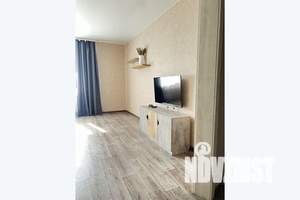 1-к квартира, посуточно, 43м2, 4/10 этаж