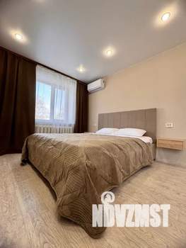 1-к квартира, посуточно, 38м2, 3/5 этаж