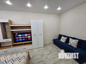 1-к квартира, посуточно, 37м2, 16/18 этаж