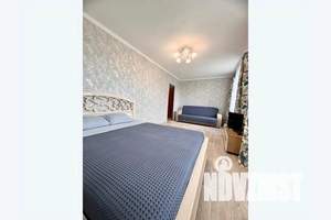 1-к квартира, посуточно, 45м2, 3/10 этаж