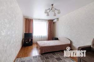 1-к квартира, посуточно, 42м2, 1/1 этаж