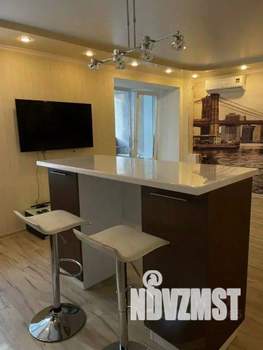 1-к квартира, посуточно, 37м2, 1/1 этаж