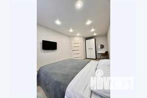 1-к квартира, посуточно, 40м2, 9/10 этаж