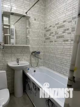 1-к квартира, посуточно, 42м2, 3/8 этаж