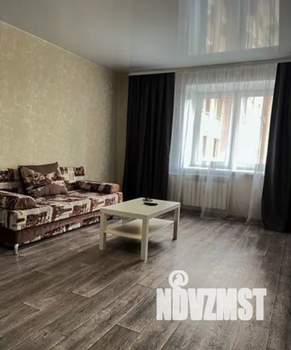 1-к квартира, посуточно, 40м2, 3/10 этаж
