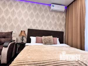 Студия квартира, посуточно, 30м2, 3/9 этаж