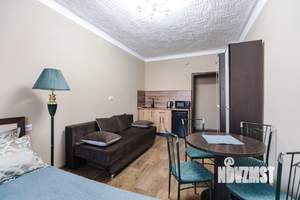 1-к квартира, посуточно, 16м2, 1/1 этаж