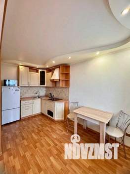 1-к квартира, посуточно, 38м2, 1/1 этаж