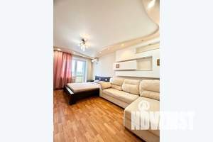 1-к квартира, посуточно, 42м2, 8/10 этаж