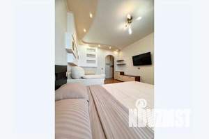 1-к квартира, посуточно, 42м2, 8/10 этаж