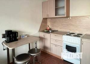 Студия квартира, посуточно, 30м2, 6/9 этаж