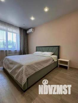 1-к квартира, посуточно, 45м2, 1/12 этаж