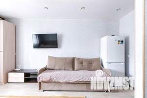 1-к квартира, посуточно, 36м2, 8/10 этаж