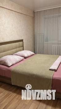 2-к квартира, посуточно, 59м2, 1/5 этаж