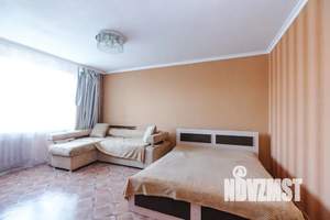 1-к квартира, посуточно, 40м2, 9/10 этаж