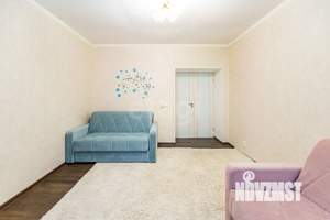 2-к квартира, вторичка, 64м2, 1/9 этаж