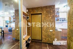 3-к квартира, вторичка, 68м2, 1/10 этаж