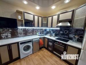 2-к квартира, вторичка, 64м2, 10/10 этаж